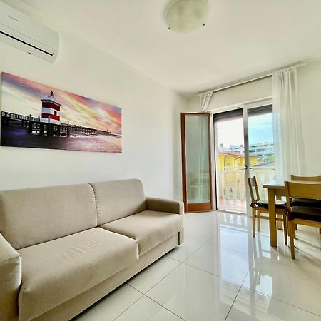 Appartamento Al Faro I Terracerelax&Parking 利尼亚诺萨比亚多罗 外观 照片